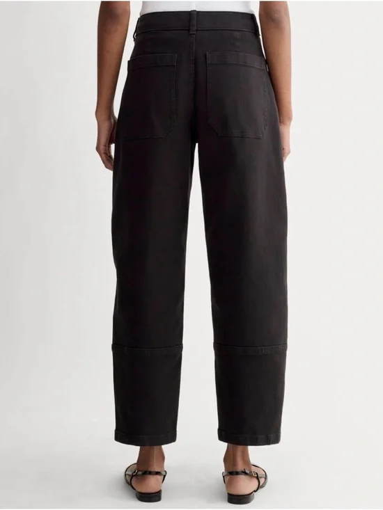 Everlane The Utility Barrel Pants in Black - Picture 2 of 14